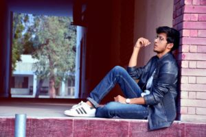 pexels-salam-ullah-1050543