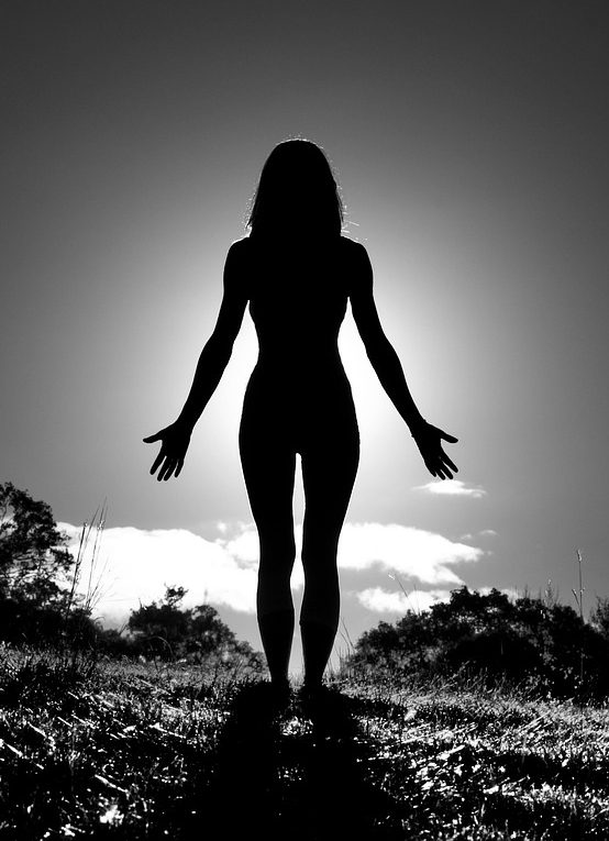 SB1 Connect with Your True Self & the Natural World 9 mountain pose 815291 1280 e1720242296471 Paradigm 3k