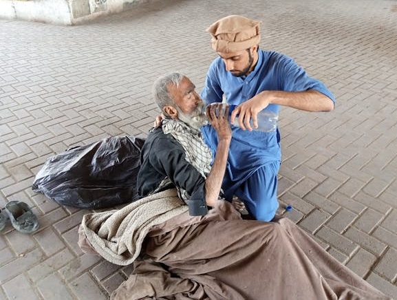 P4 Oneness - Everything is Connected 8 pexels sarwer e kainat welfare 2332660 3996734 e1717039360928 Paradigm 3k