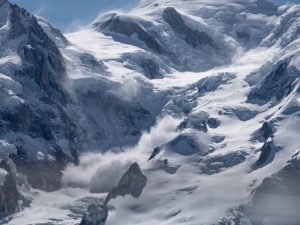 krzysztof-kowalik-PkXThkFaGzo-unsplash