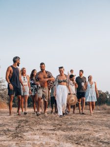yoav-aziz-qJzO9DKUMmo-unsplash